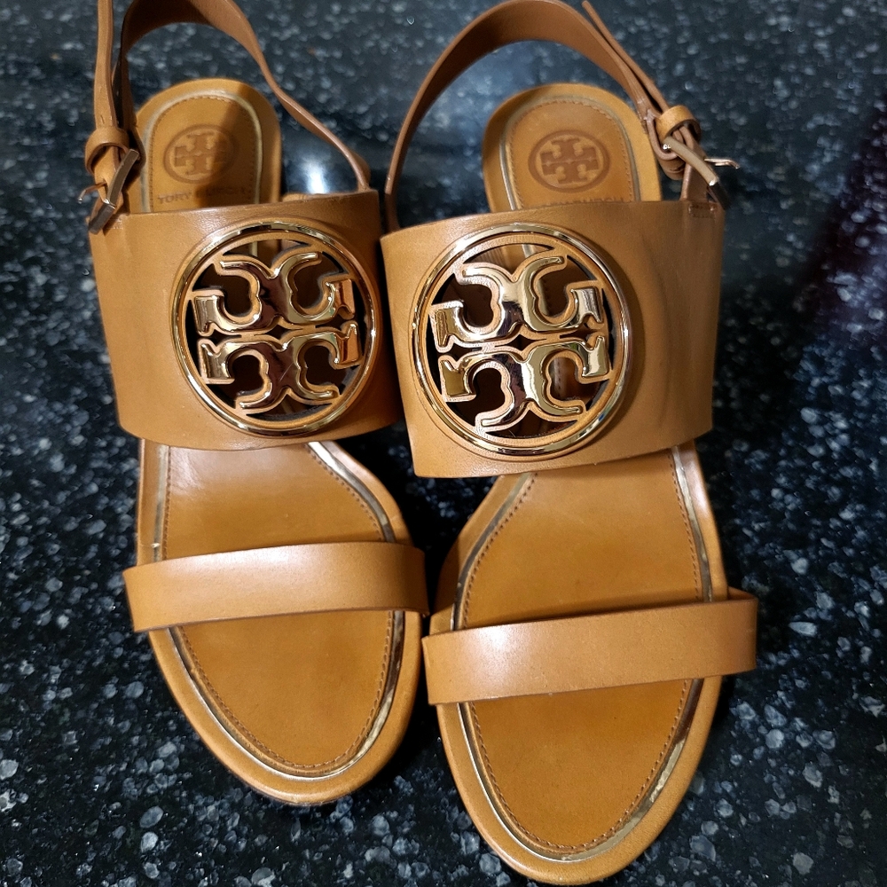 Tory Burch Metal Miller Wedge Heel Sandals Tan/Rose Gold Size 7.5 - Picture 3 of 15